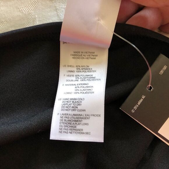 Adidas Hipster Bottoms in Black. Size XL NWT - Picture 4 of 4